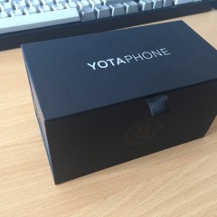 yotaphone_1.jpg